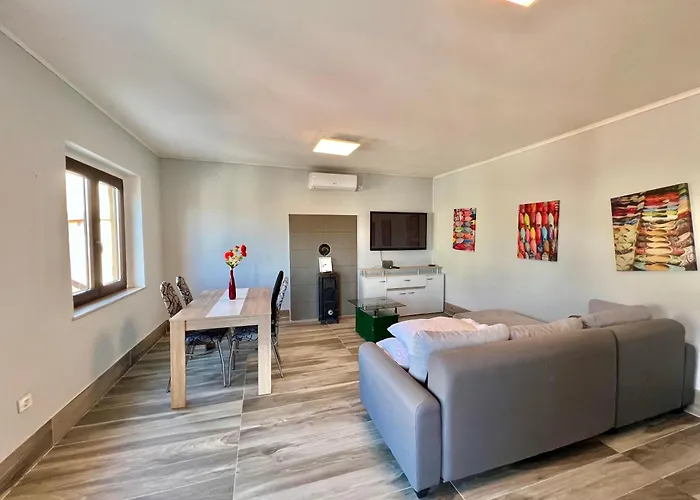 Coral Villa Bribir